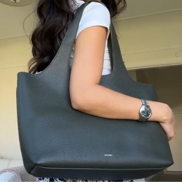 Cuyana Olive Green System Tote 13-inch - Picture 3 of 6